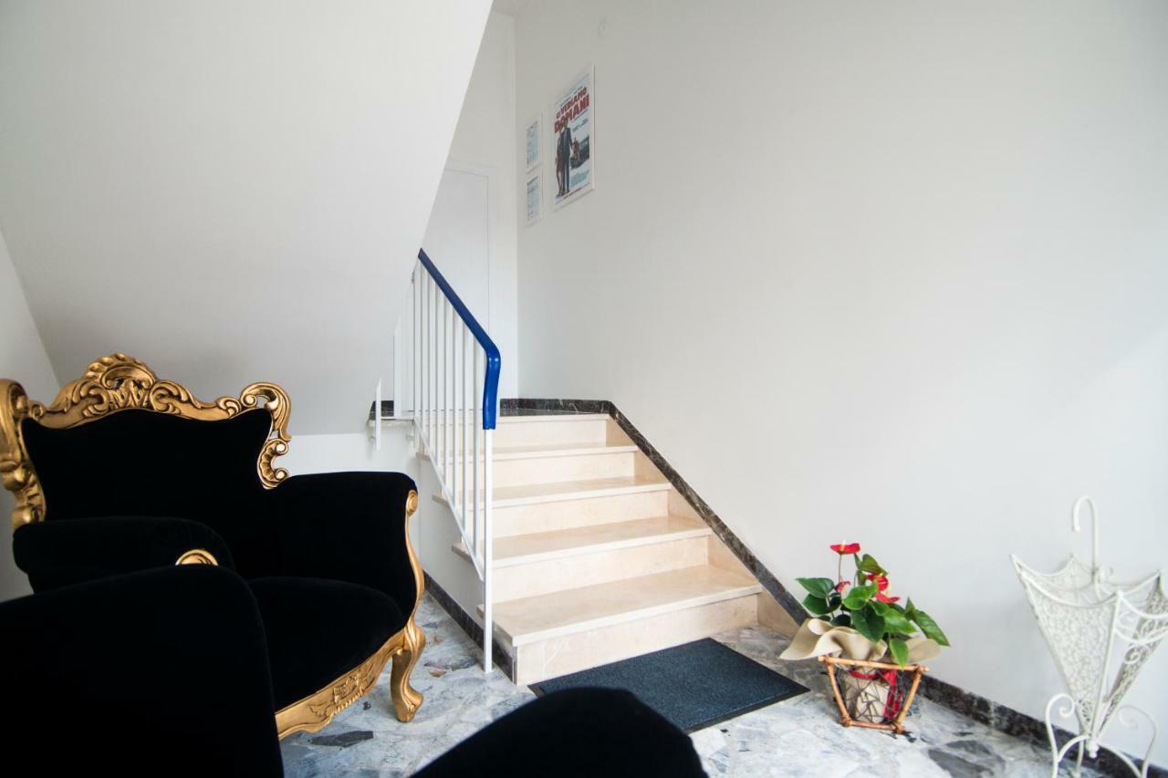 צ'יסטרנינו Dimora Cappuccini Guest House מראה חיצוני תמונה